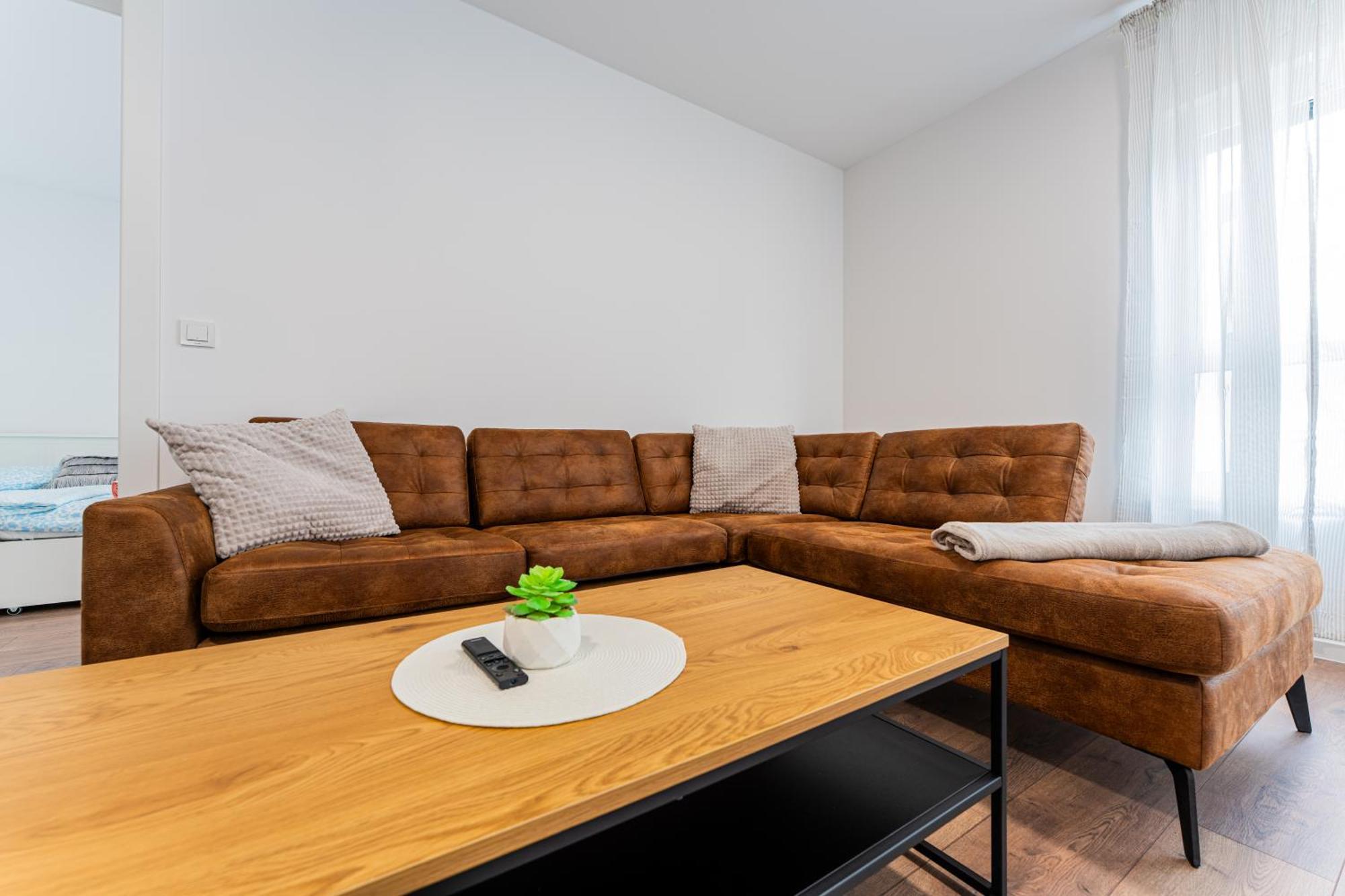 Flex Selfcheckins 100 - Zagreb - 2 Bedrooms - Parking - Loggia Velika Mlaka Eksteriør bilde