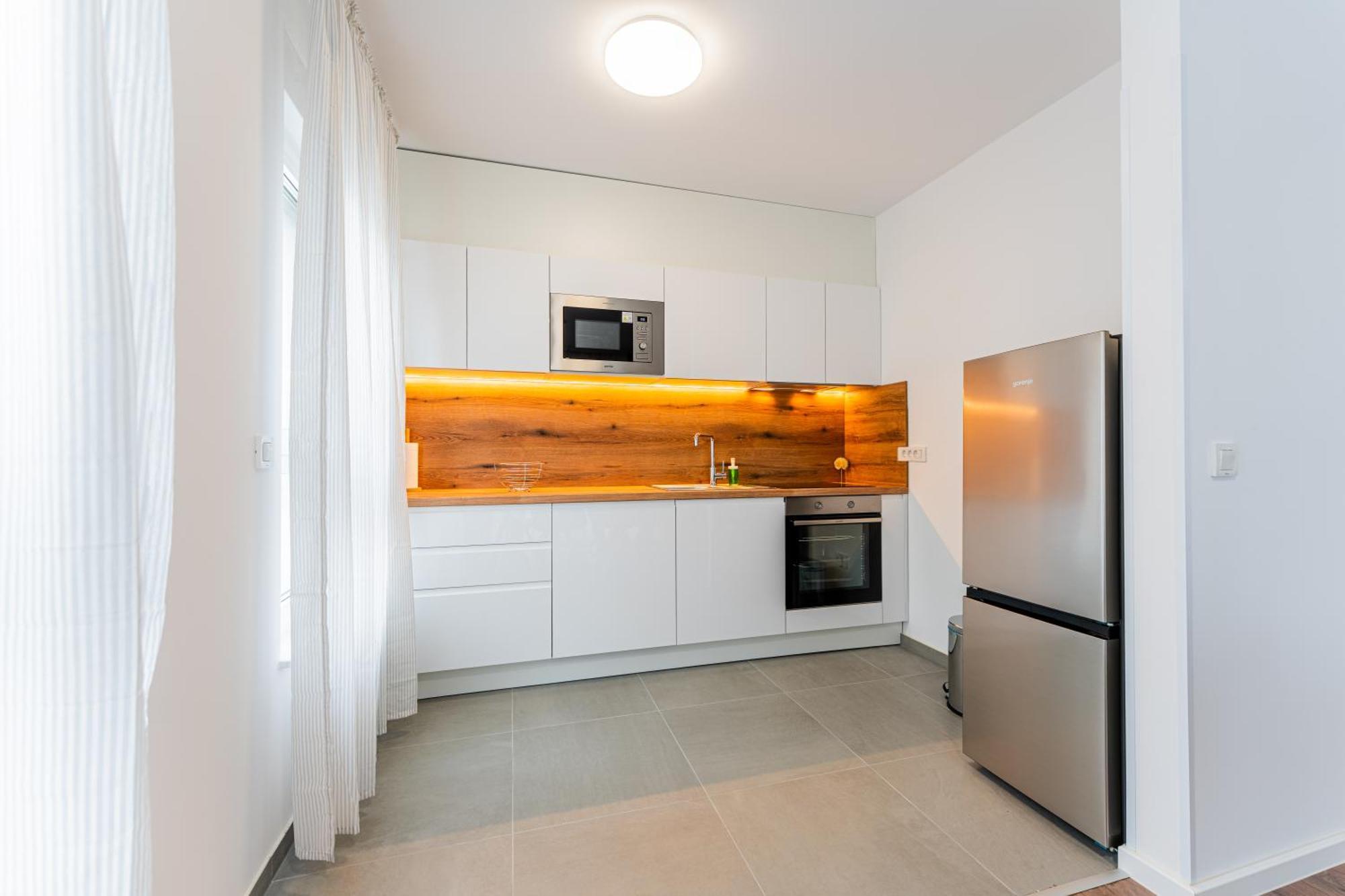 Flex Selfcheckins 100 - Zagreb - 2 Bedrooms - Parking - Loggia Velika Mlaka Eksteriør bilde