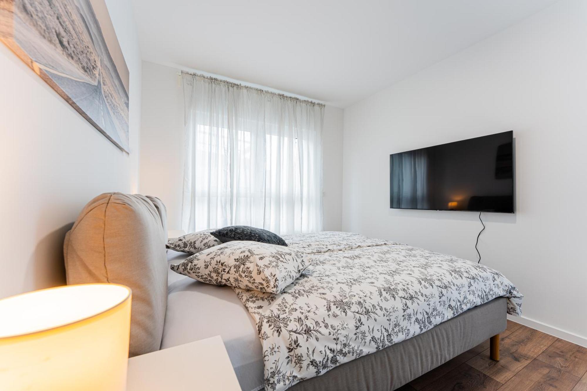 Flex Selfcheckins 100 - Zagreb - 2 Bedrooms - Parking - Loggia Velika Mlaka Eksteriør bilde